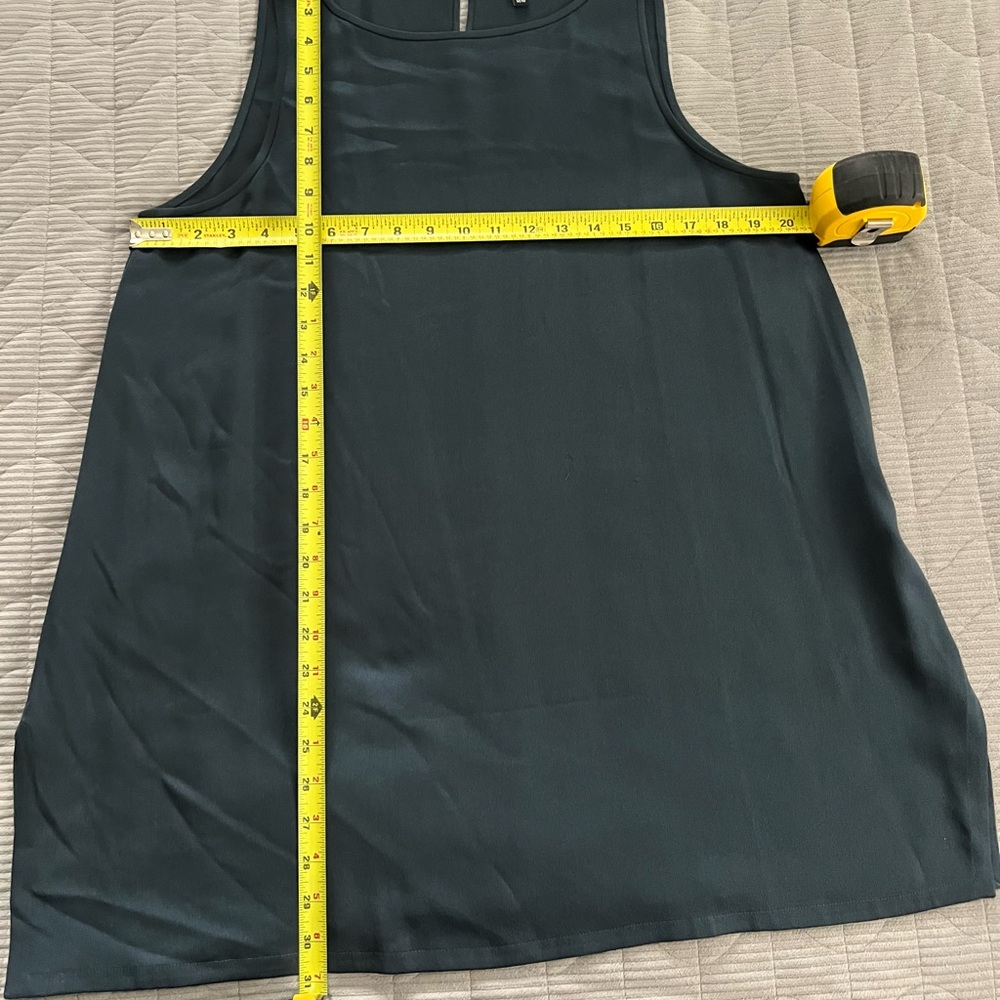 Eileen Fisher Sleeveless Dark Teal 100% Silk Top - Size Medium